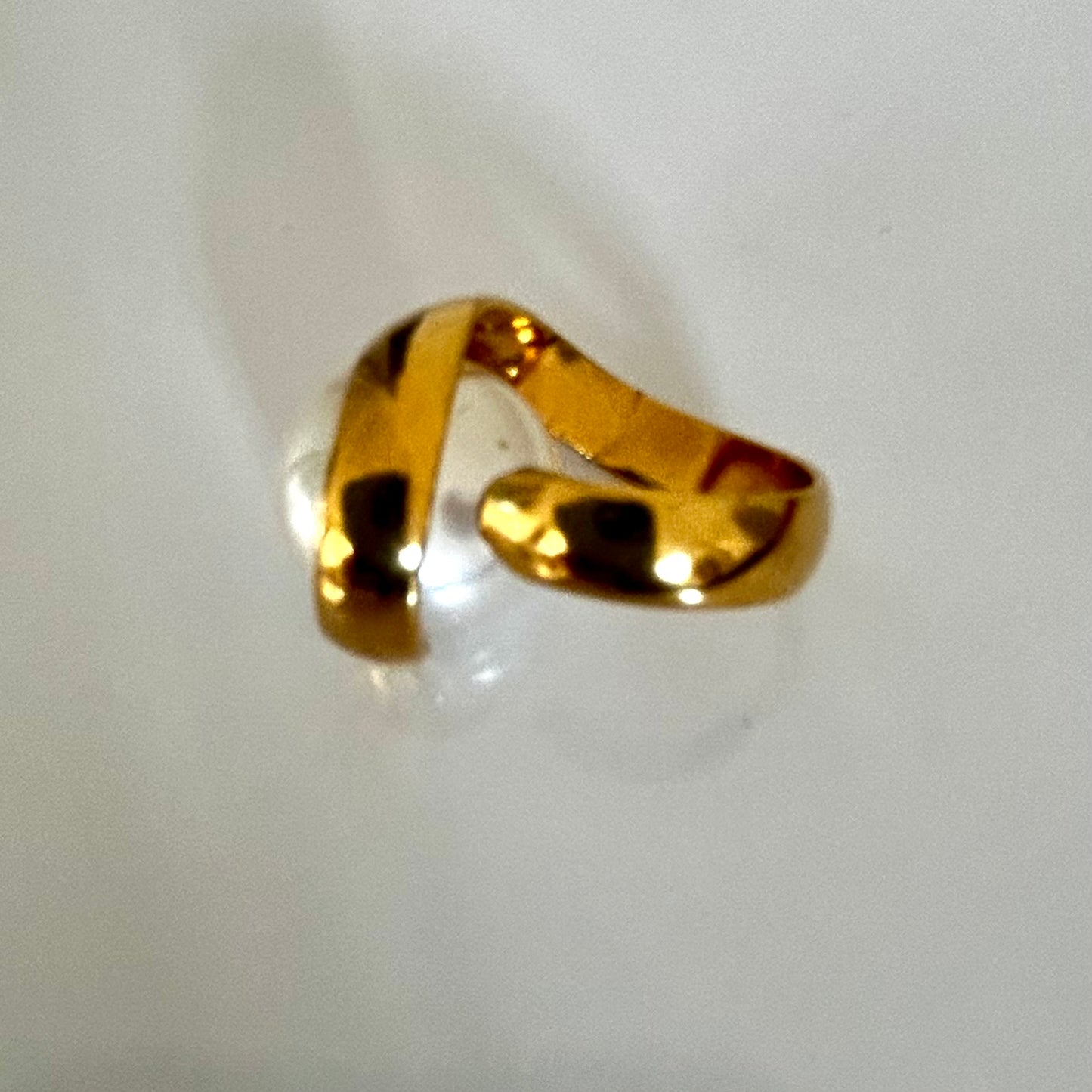 SPIRAL PEARL ring by DREAMSHINES