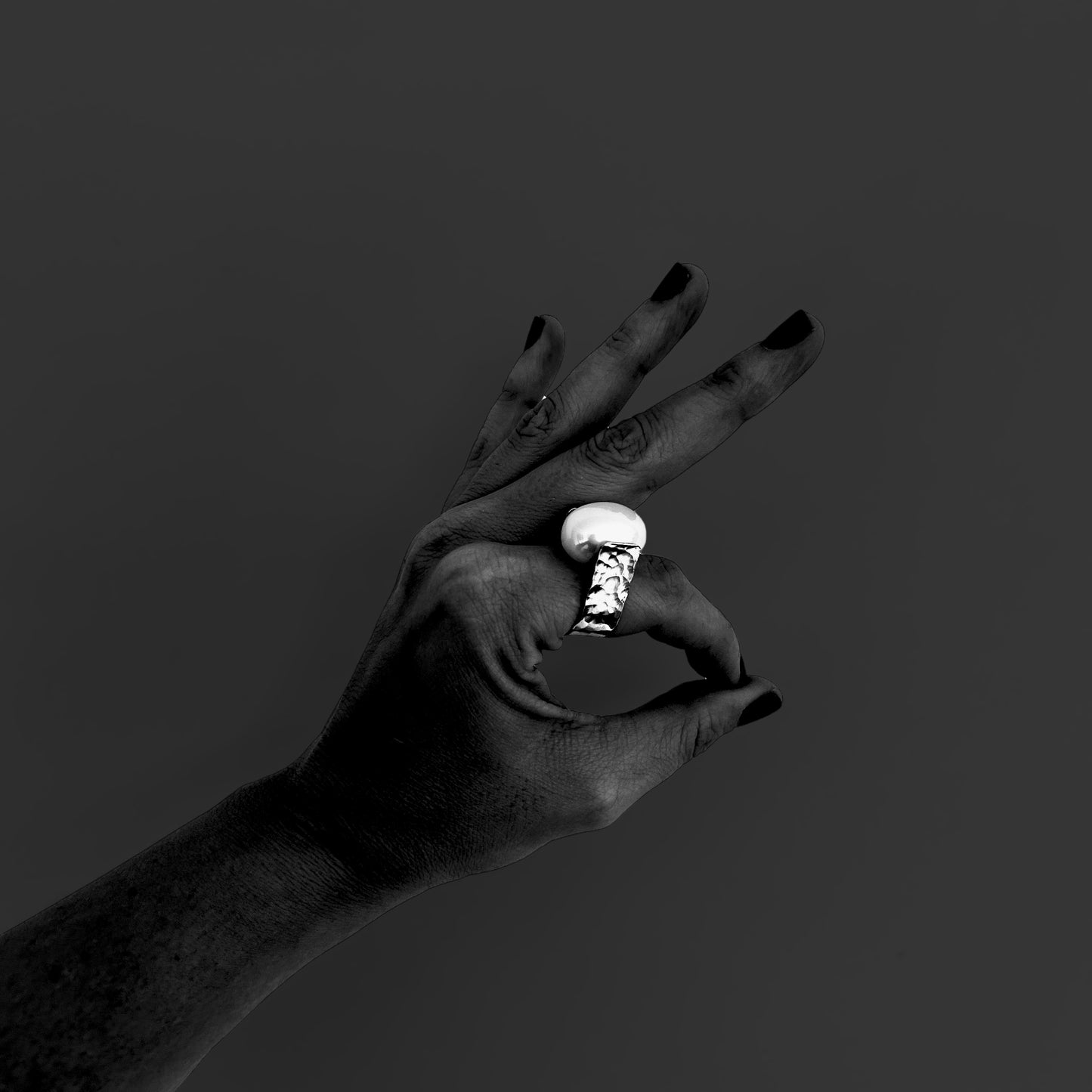 SIMPLY BEAUTIFUL PEARL ring