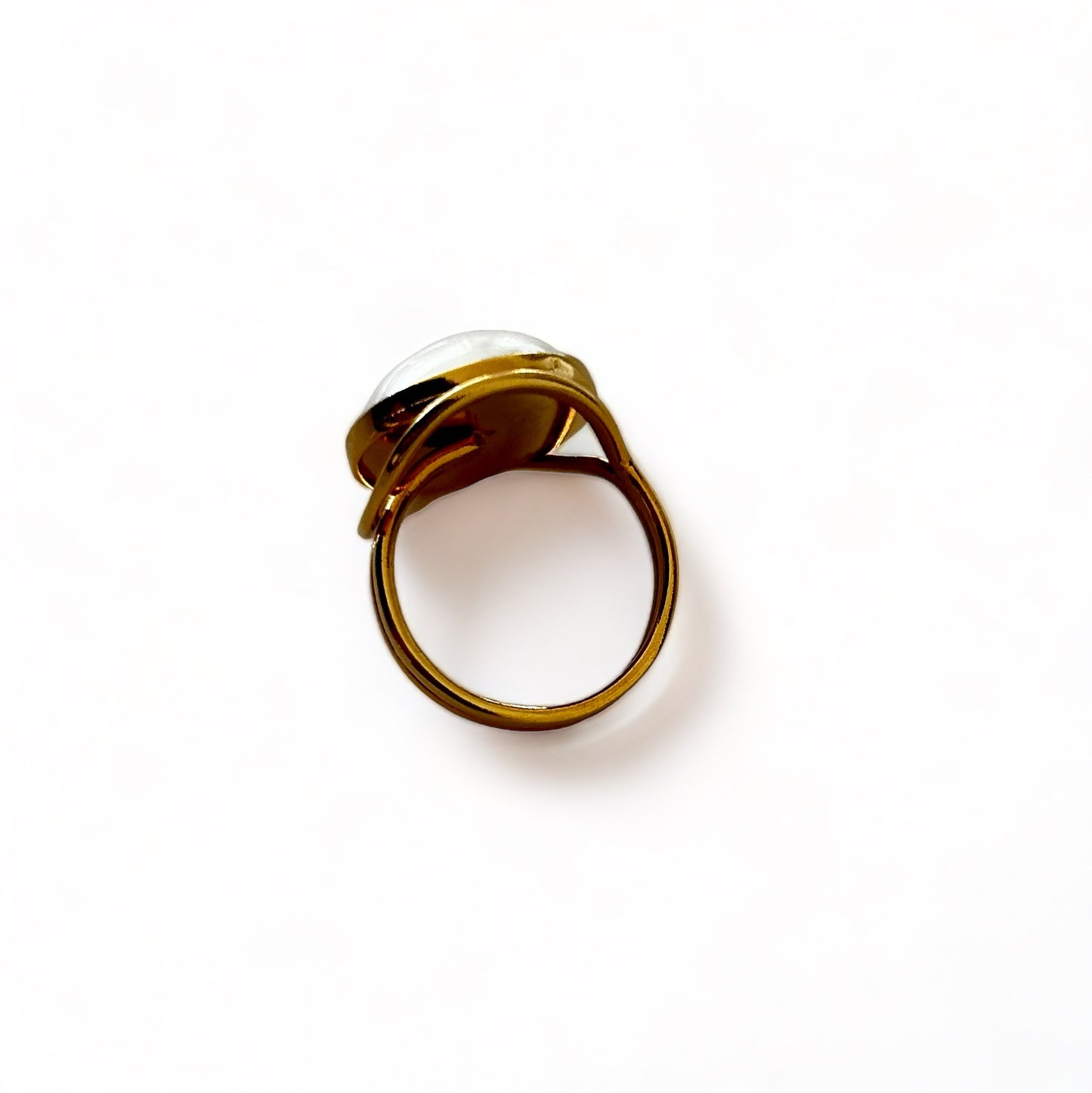 MARIA'S FAVORITE DREAMSHINES PEARL ring