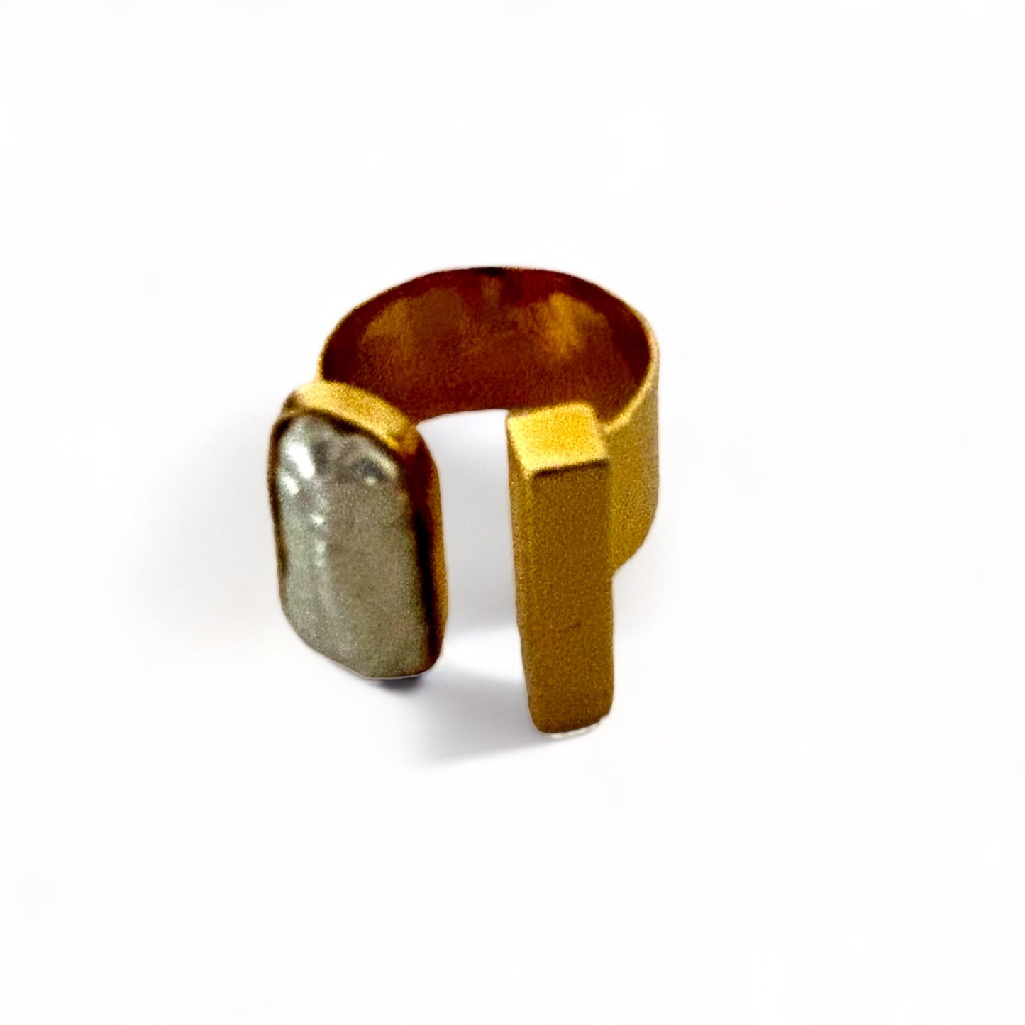 BAROQUE BAGUETTE DREAMSHINES PEARL ring