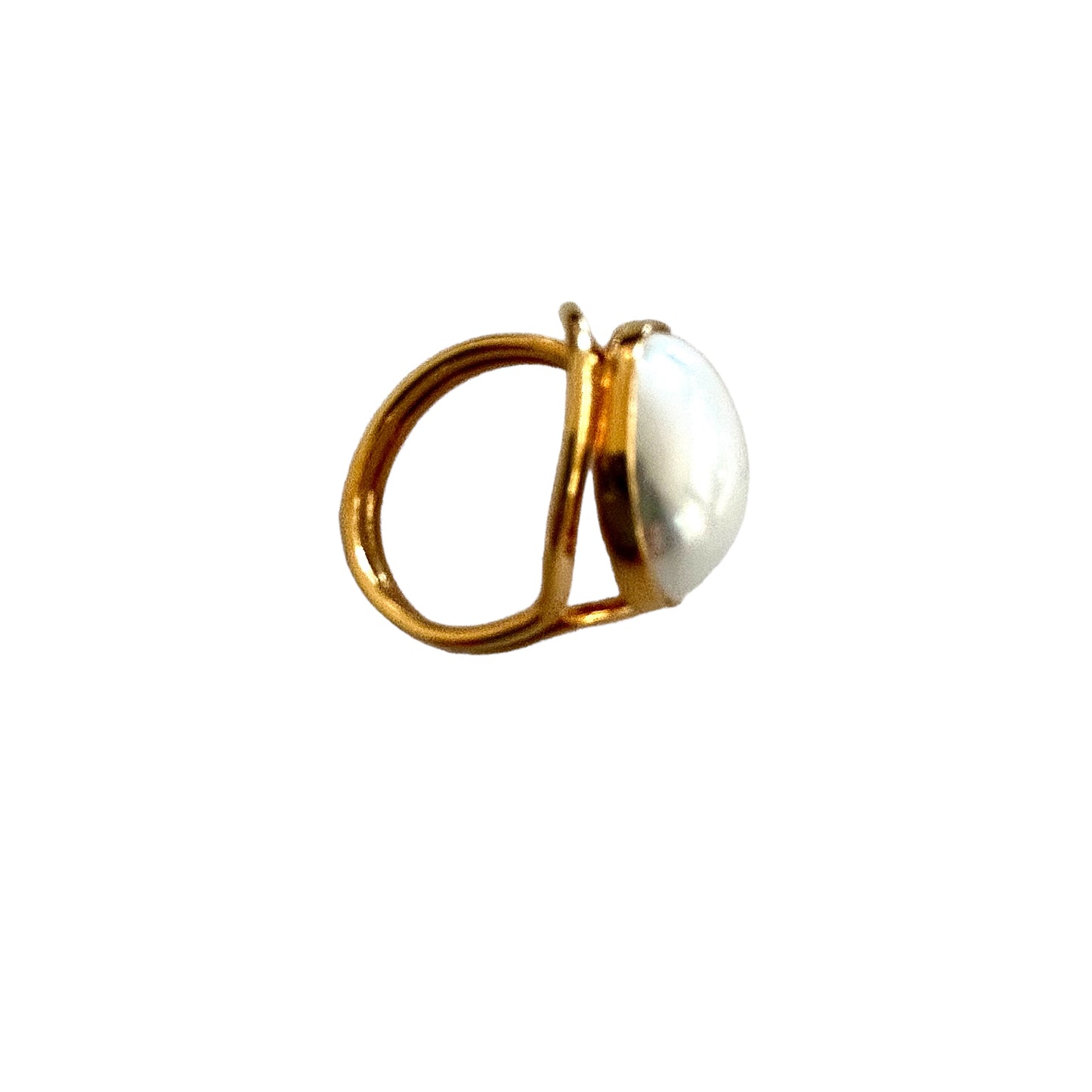 MARIA'S FAVORITE DREAMSHINES PEARL ring