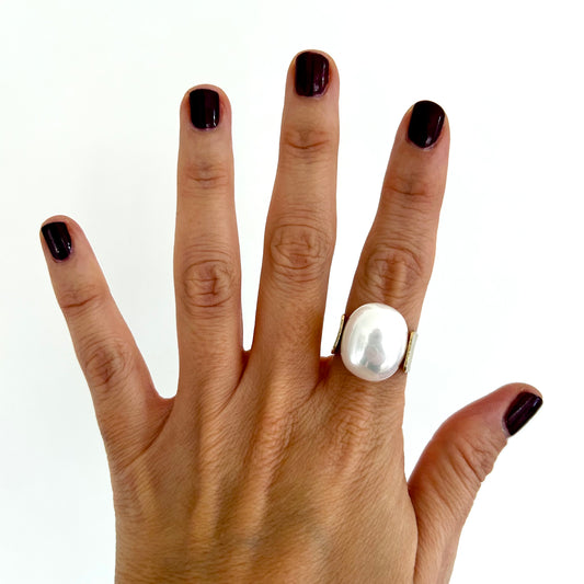 SIMPLY BEAUTIFUL PEARL ring