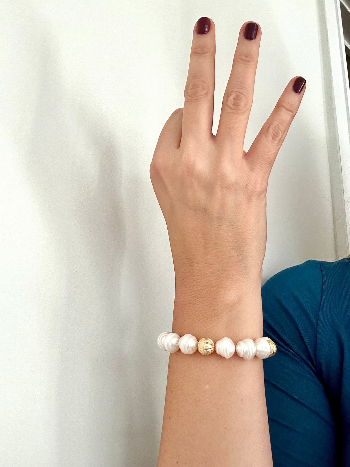 DREAMSHINES PEARL WITH A TWIST elastic bracelet