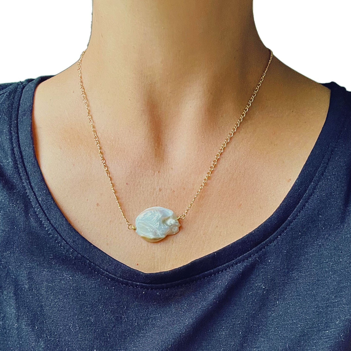 THE ONE PEARL necklace