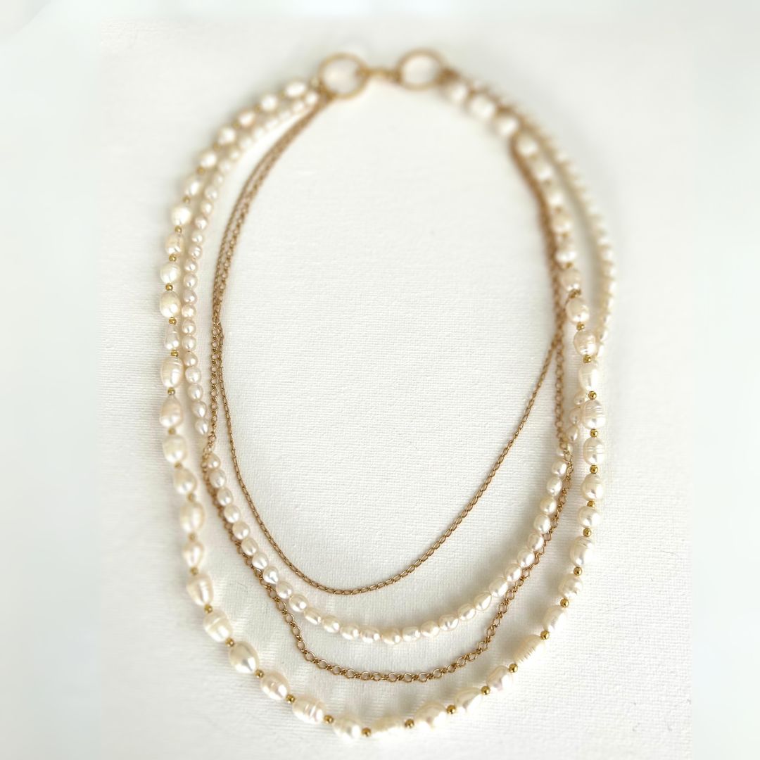 DREAMWEAVER pearl necklace by DREAMSHINES
